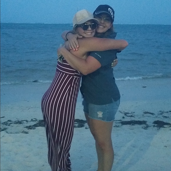 Polly & Esther Romper - Picture 3 of 3